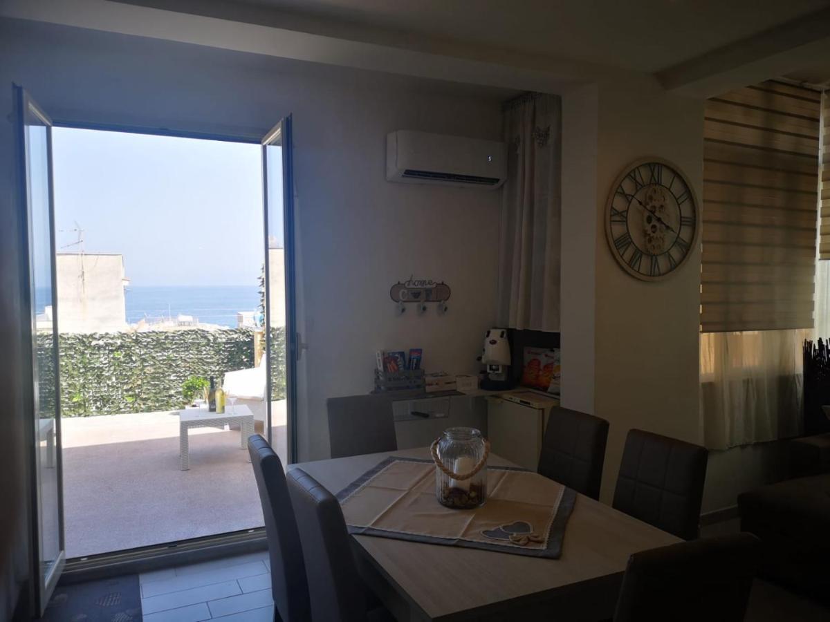 La Casetta Di Maria Apartment ซานตาฟลาวิอา ภายนอก รูปภาพ