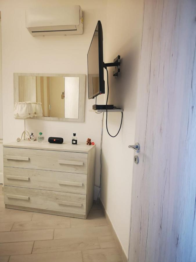 La Casetta Di Maria Apartment ซานตาฟลาวิอา ภายนอก รูปภาพ